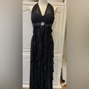 Elegant Black Halter Evening Dress “Betsy & Adam” by Linda Bernell. NWT size 12